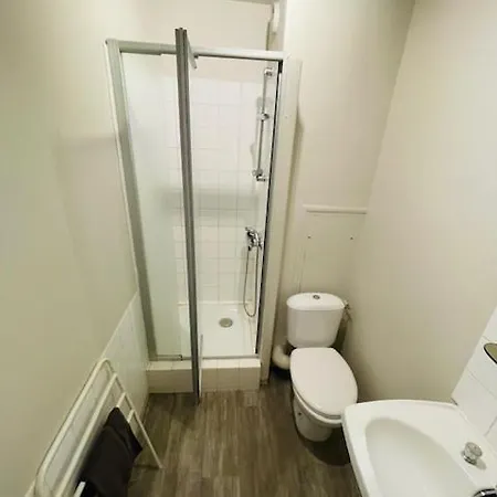 Le Geneslay - Parking Privee