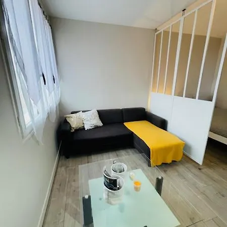 Le Geneslay - Parking Privee Apartment *