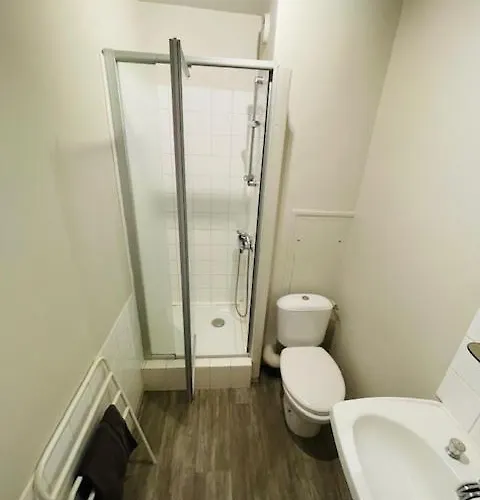 Le Geneslay - Parking Privee