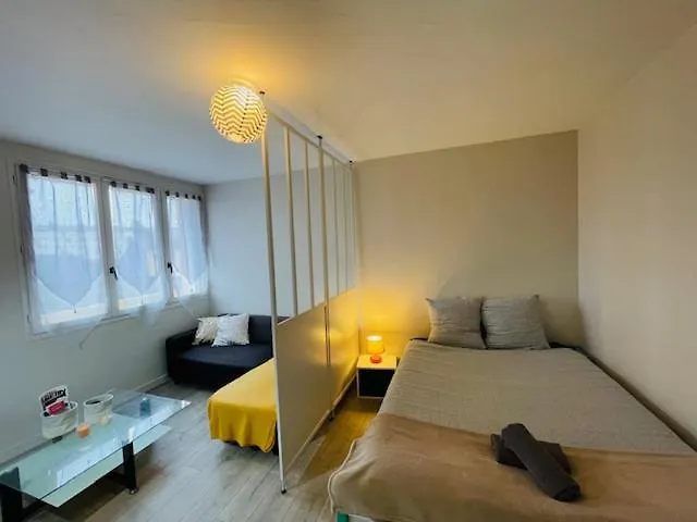 Le Geneslay - Parking Privee * 勒芒